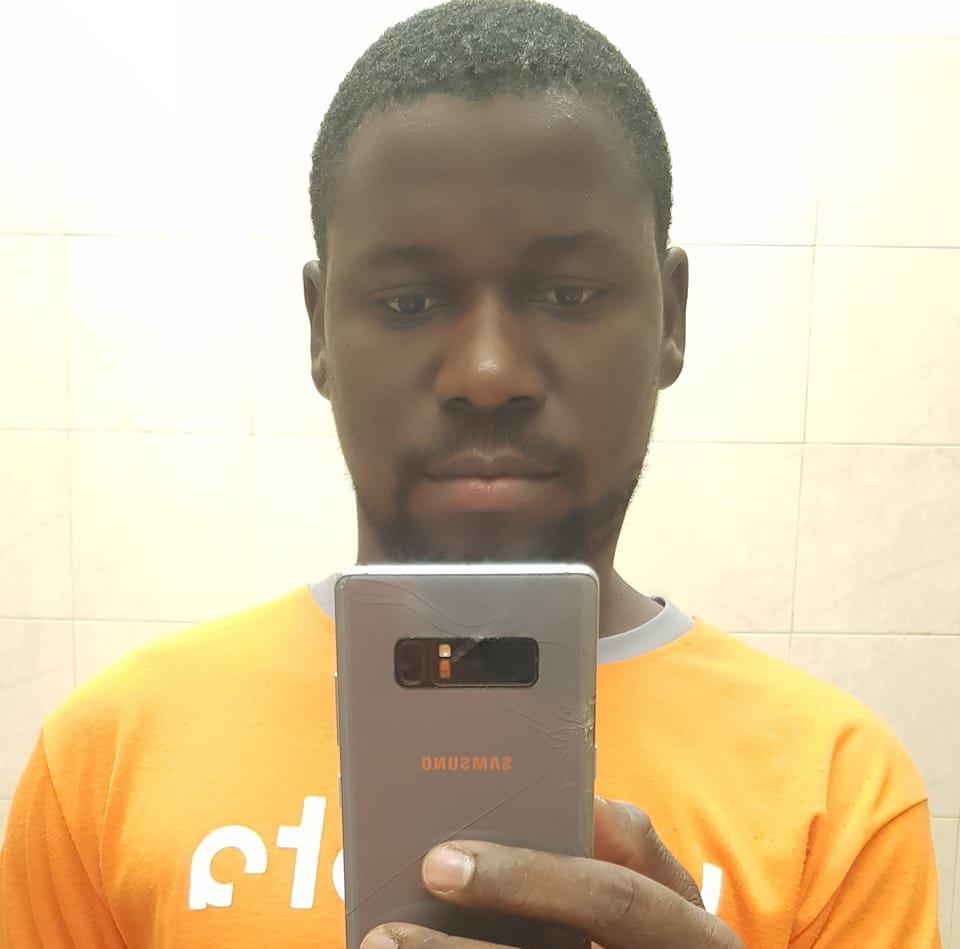 <strong>Augusto Cumbe</strong>